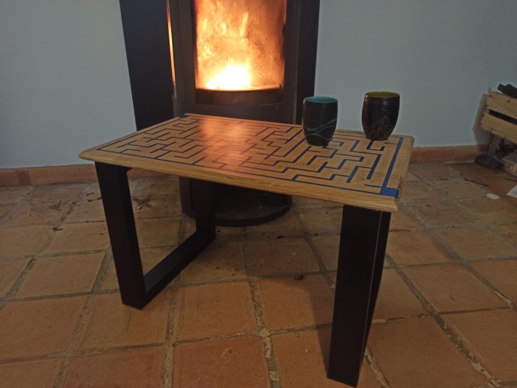 Table bois et résine